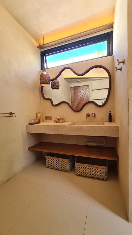 Shore Thing Gili Air Beachfront Apartment المظهر الخارجي الصورة