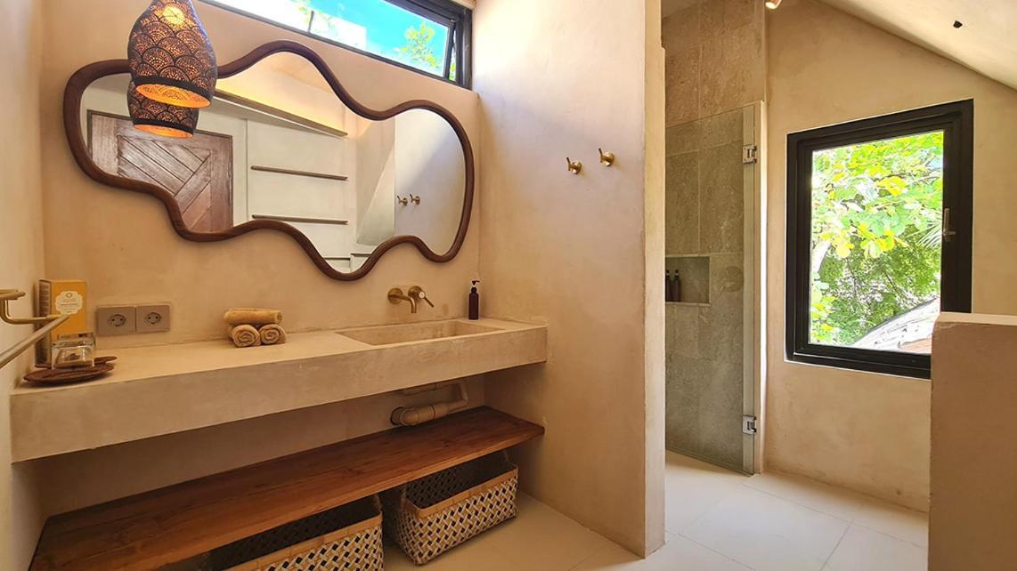 Shore Thing Gili Air Beachfront Apartment المظهر الخارجي الصورة