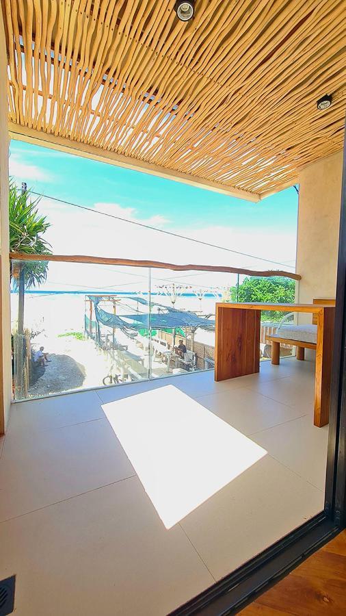 Shore Thing Gili Air Beachfront Apartment المظهر الخارجي الصورة